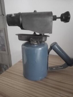 Retro opaľovacia lampa