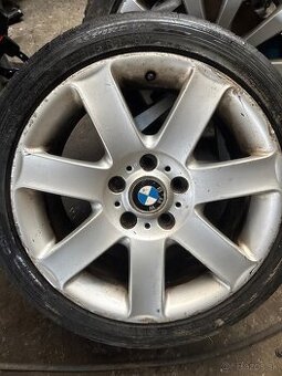 Predám sedu kolies bmw r17 5x120