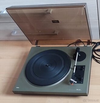 Gramofón Tesla NC300 20,-Eur