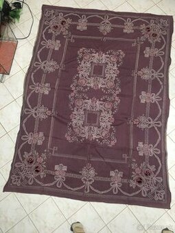 Dekoratívny koberec / prehoz