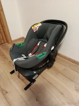 Predám autosedačku Cybex Atóm B2 + Isofix