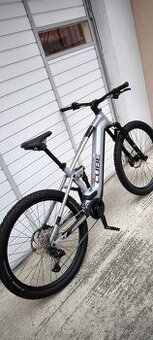 E-bike Cube stereo Hybrid 120 (velkost.L)