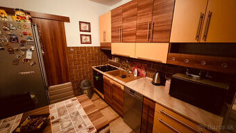 Prenájom 3 izbový byt 86 m2, Hlboká ulica, Nitra