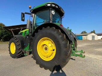 JOHN DEERE 7250R