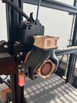Ender 3 V2 3D tlačiareň