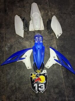 Plasty YZF 250