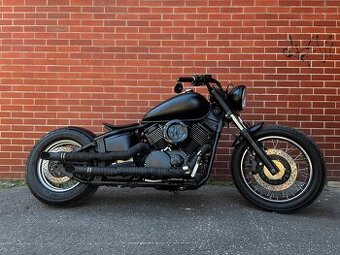 YAMAHA DRAGSTAR XVS 1100 BOBBER