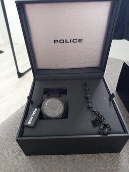 Predám hodinky Police