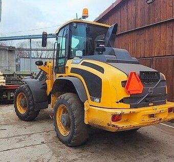 9.7t nakladač Volvo L45H vidle SPZ