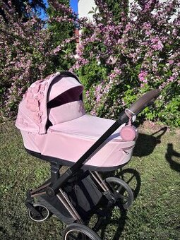 Cybex vanička Simply Flowers peach pink 4.0