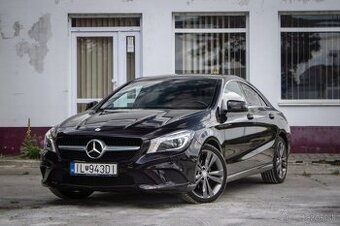Mercedes-Benz CLA 180 Kupé