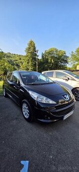 Predám Peugeot 207 1.4 benzín r.v 2007
