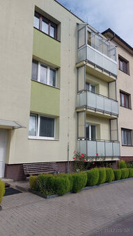 Predám 3i byt (71 m2) s balkónom v pôvodnom stave