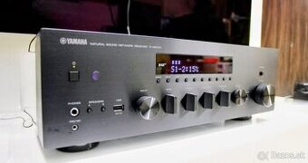 Yamaha R-N803D