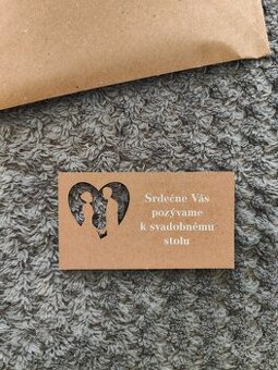 Pozvánky k svadobné mu stolu