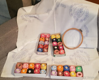 Perlovky +  obrus +... - 1