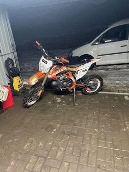 Predám pitbike 125