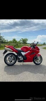 Honda vfr