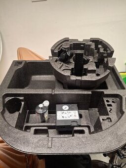 Polystyrenova vyplň kufra Superb 3