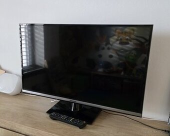 Predám televízor Panasonic Full HD bez poškodenia, 32"