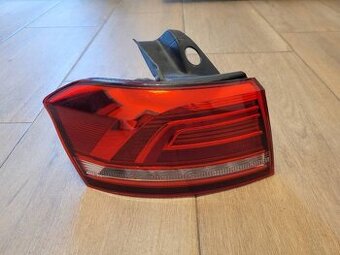 VW PASSAT B8 LAVE SVETLO LED COMBI