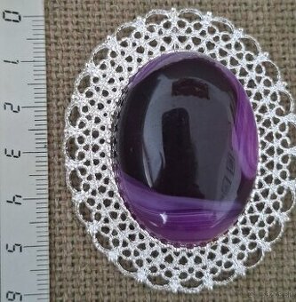 Brošňa s fialovým achátom 40x60 mm