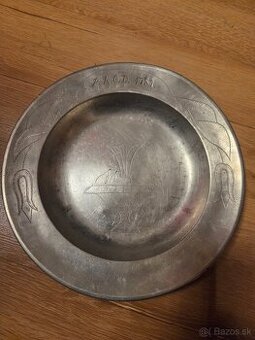 Barokový cínový tanier