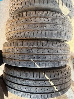 Nexen 215/75r16c