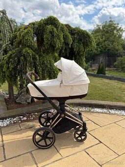 Cybex priam OFF white