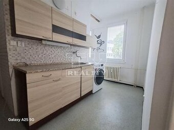 IBA U NÁS 1-IZBOVÝ BYT
CENTRUM PIEŠŤANY