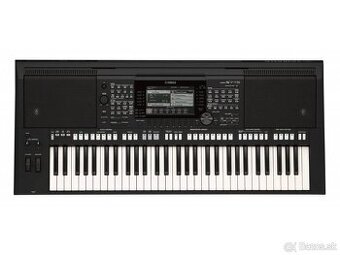 Yamaha PSR-S775