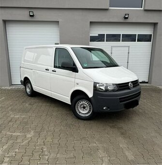 Volkswagen Transporter 2.0 TDi - L2H1 - Odpočet DPH