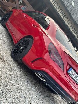 Mercedes CLA 200d AMG line