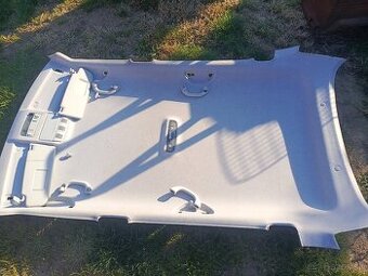 Škoda Fabia 2 strop