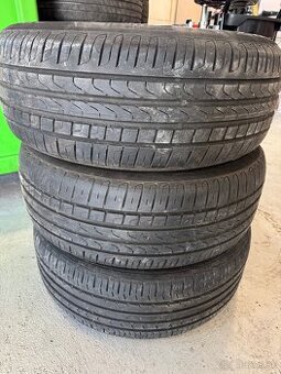 Pirelli Cinturato p7 215/55 r17 3 ks