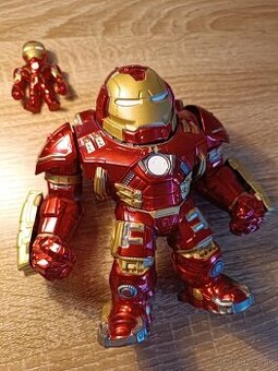 Kovový IRONMAN a HULKBUSTER - 1