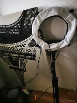 Led svetlo pre fotografov