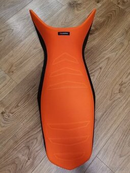 KTM 1290 21-24 sedadlo