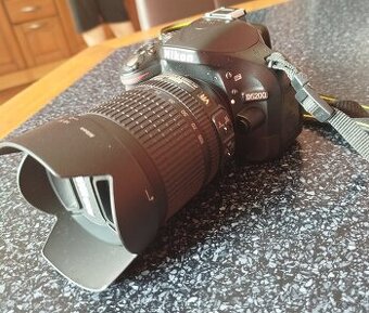 Nikon D5200 - 1