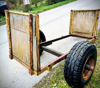 Vlečka za traktor