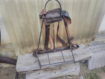 Krosna pod turistický batoh