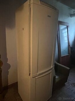 Chladnička Electrolux