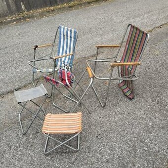 Retro stoličky na renováciu,všetky spolu za 7 eur