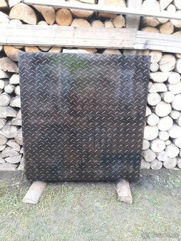 POKLOP NA ZUMPU .ocelova platna,plech 8MM