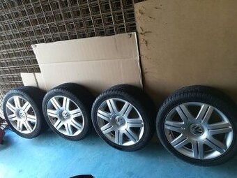 Vw alu kola 17"5x112 s pneu 225/45R17