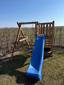 Drevené detske ihrisko