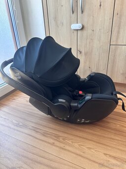 Britax Römer Baby-Safe 5Z + Flex Base 5Z + Dualfix 3 i-Size