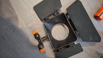 Slnečná clona,stabilizátor obrazu ,Jupio led svetlo