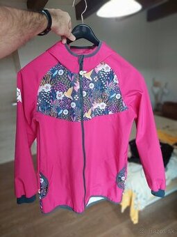 Dievčenská prechodná softshellová bunda Unuo 146/152