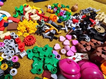 Lego príslušenstvo + figúrky
